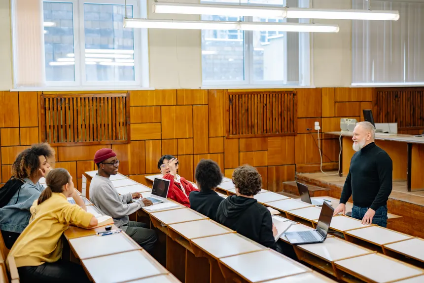 How to Use Technology Effectively in the TEFL Classroom