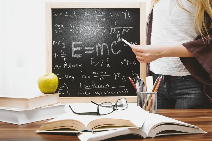 How to Choose the Best TEFL Course for Your Teaching Career Goals